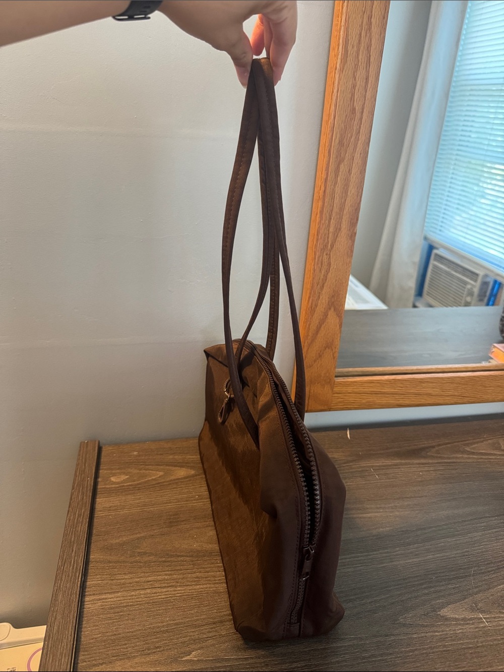 BAGGU Brown Shoulder Bag with Long Straps - Picture 2 of 7